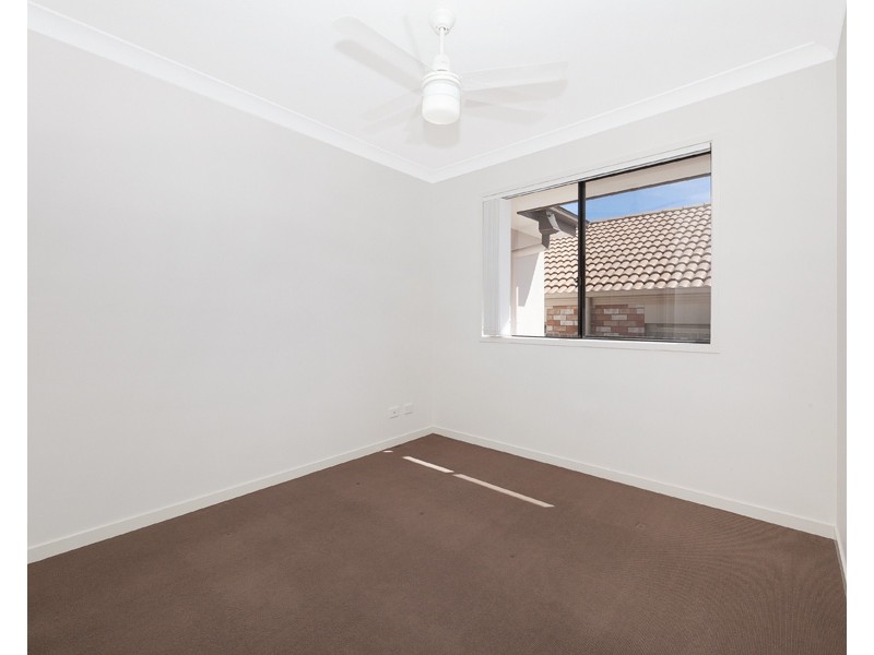 10 Barrington Street, Springfield Lakes QLD 4300