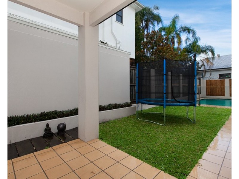 101 Coventry Street, Hawthorne QLD 4171