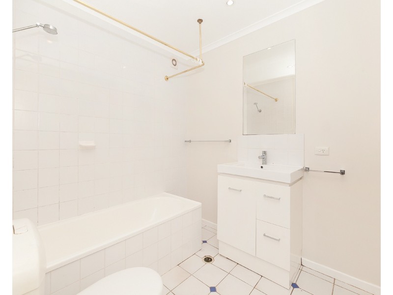 39 Barwood Street, Newmarket QLD 4051