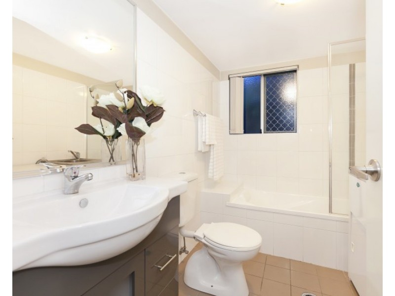 7/2A White Street, Everton Park QLD 4053