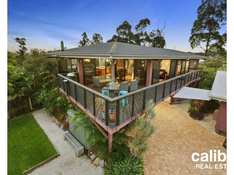6 Atoll Crescent, Eatons Hill QLD 4037