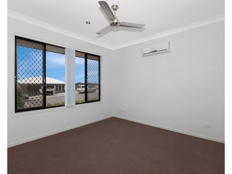 71 Columbia Drive, Bellbird Park QLD 4300