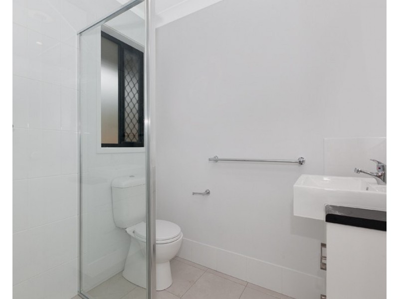 71 Columbia Drive, Bellbird Park QLD 4300