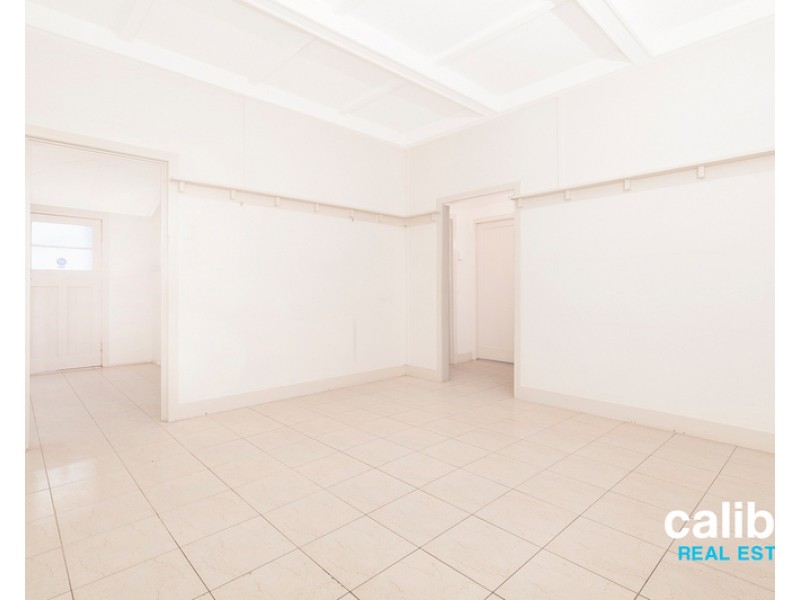12 Chatsworth Road, Greenslopes QLD 4120