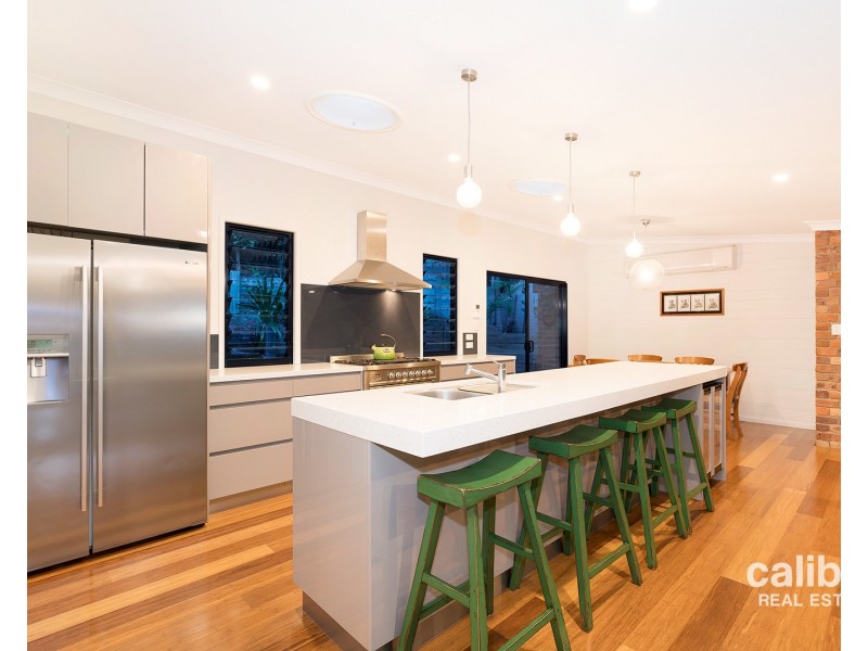 1 Nambruk Street, The Gap QLD 4061