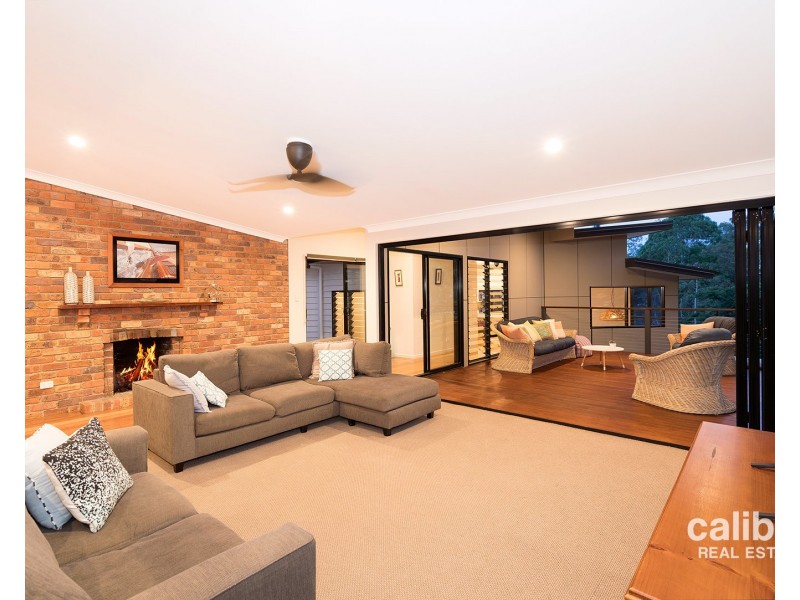 1 Nambruk Street, The Gap QLD 4061