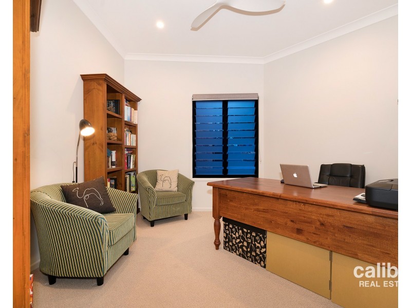 1 Nambruk Street, The Gap QLD 4061