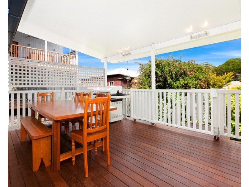 6 Ella Street, Red Hill QLD 4059
