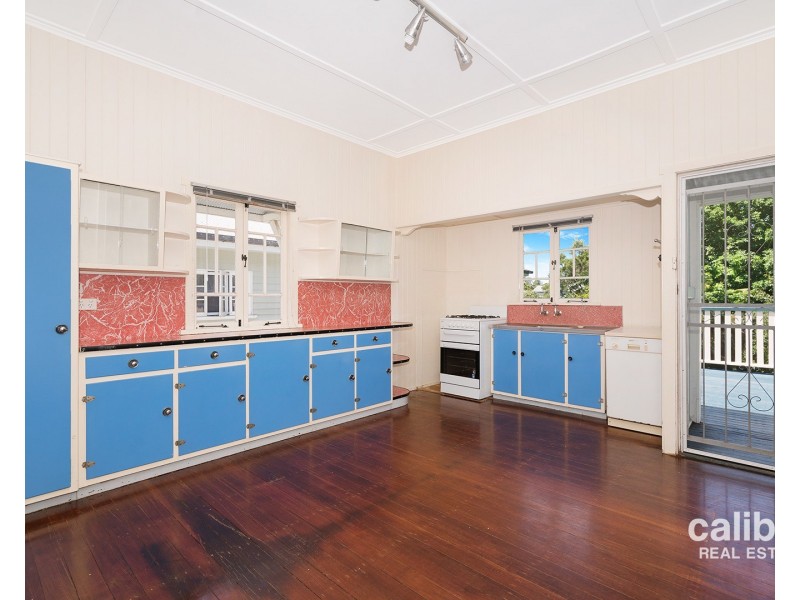 26 Howard Street, Grange QLD 4051