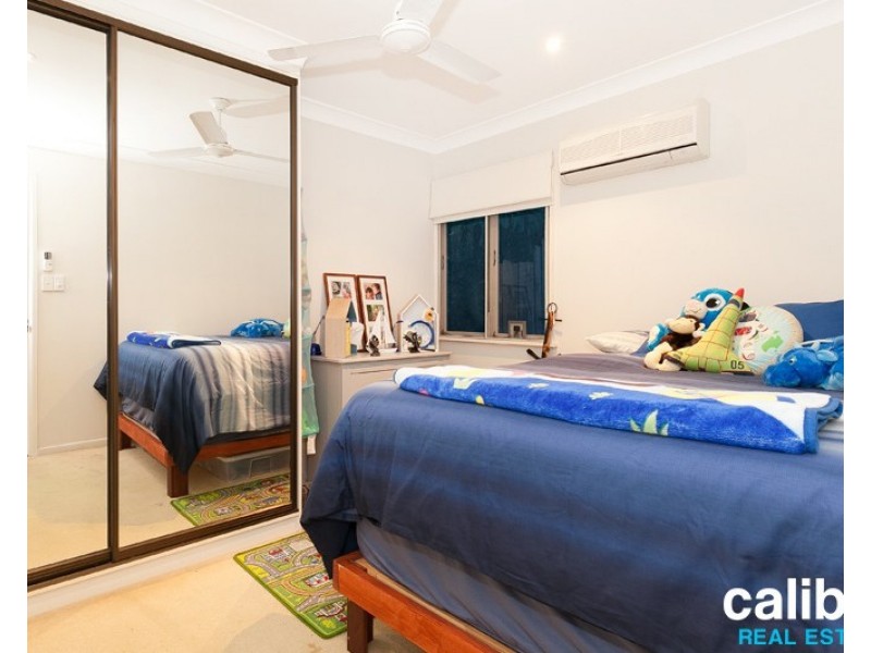 27 Bathurst Street, Red Hill QLD 4059
