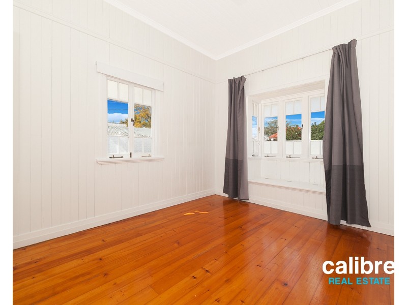 5 The Crescent, Ashgrove QLD 4060