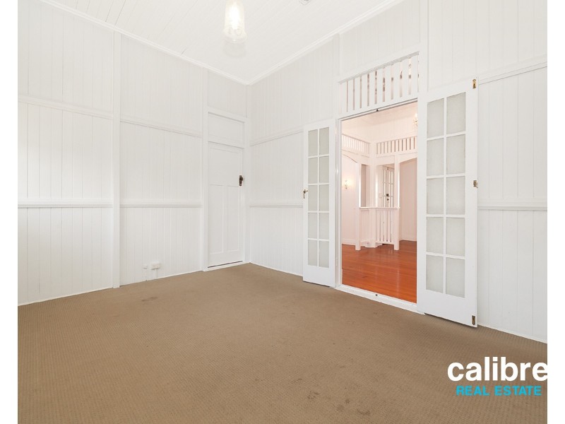 5 The Crescent, Ashgrove QLD 4060