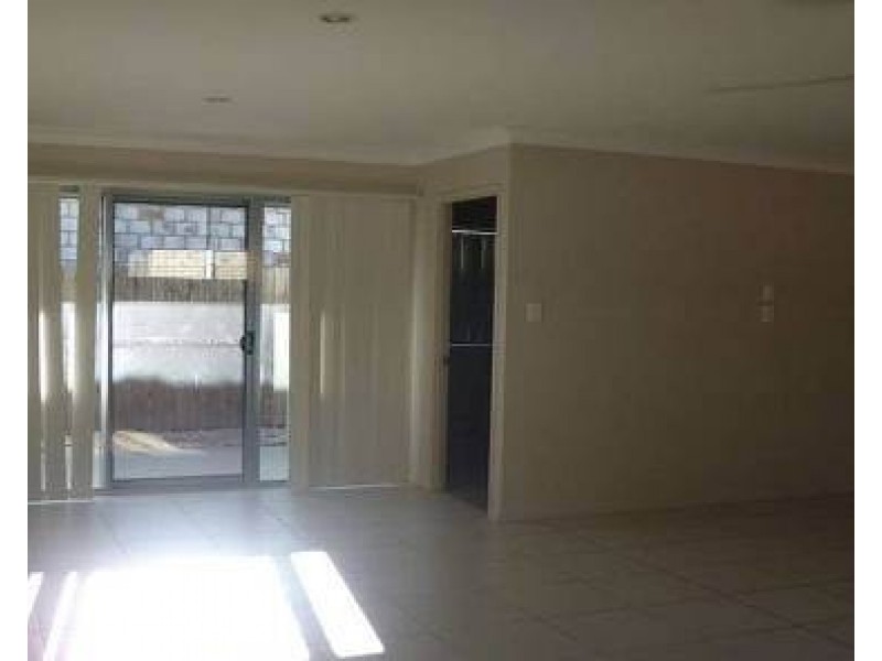 95 Collins Street, Collingwood Park QLD 4301