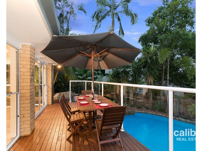 89 Carinya Street, Indooroopilly QLD 4068