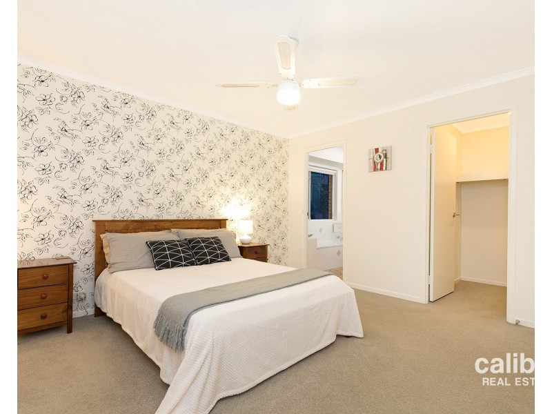 89 Carinya Street, Indooroopilly QLD 4068