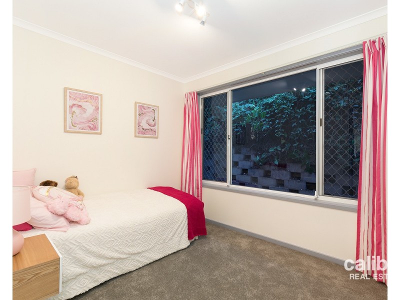 89 Carinya Street, Indooroopilly QLD 4068