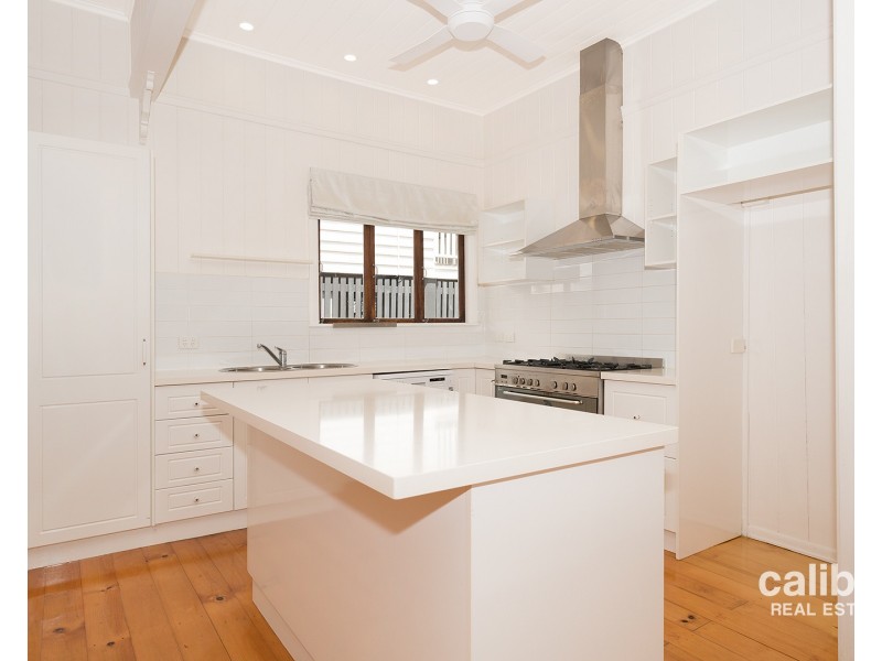 16 Loch Street, West End QLD 4101