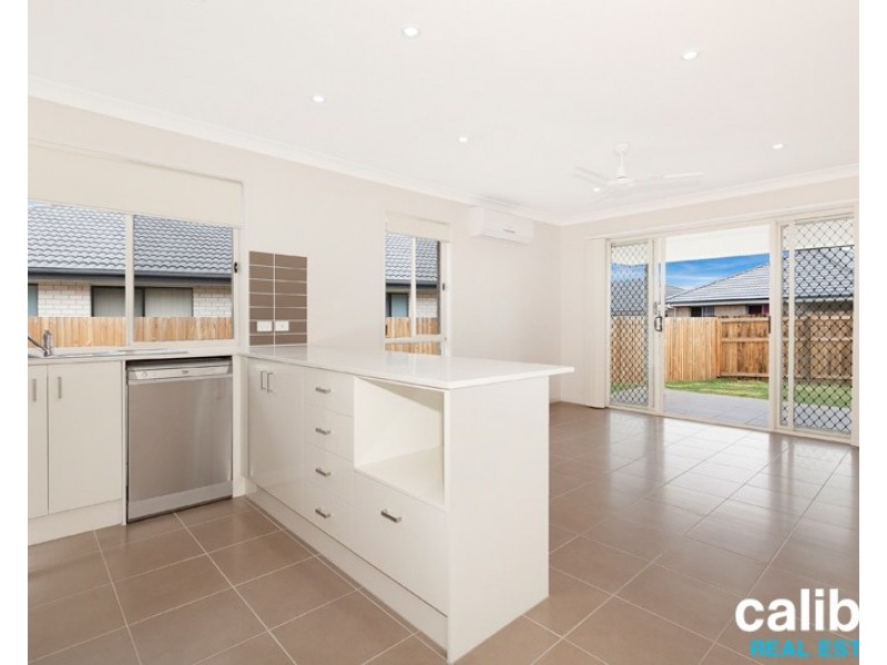 6 Hershey Close, Yarrabilba QLD 4207