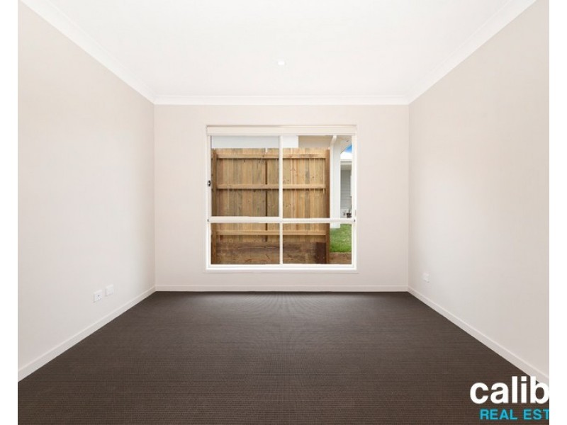 6 Hershey Close, Yarrabilba QLD 4207