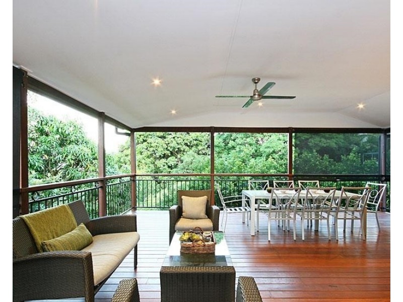 25 Colston Road, Grange QLD 4051