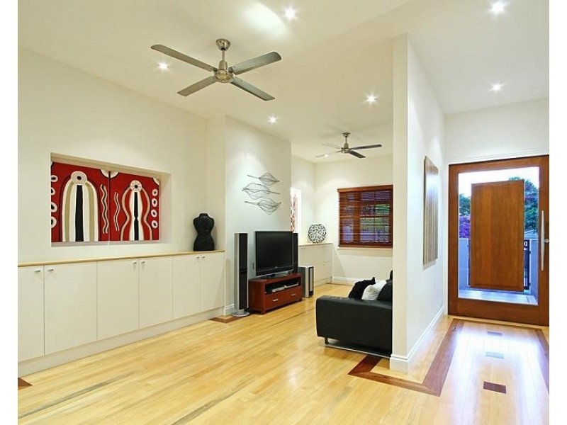 25 Colston Road, Grange QLD 4051