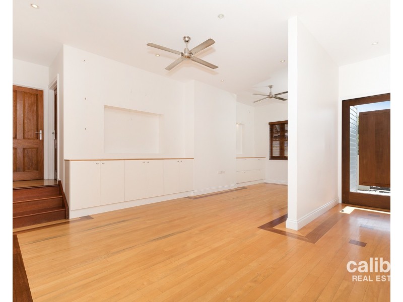 25 Colston Road, Grange QLD 4051