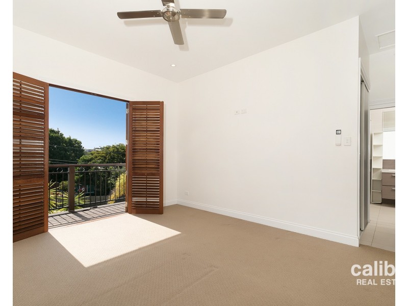 25 Colston Road, Grange QLD 4051