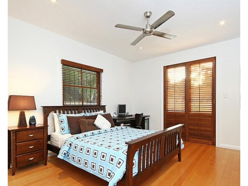 25 Colston Road, Grange QLD 4051