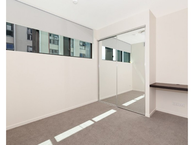 404/18 Thorn Street, Kangaroo Point QLD 4169