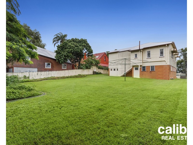 36 Crowther Street, Windsor QLD 4030