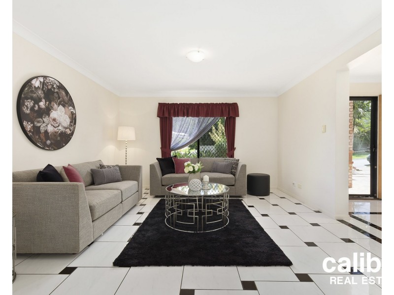 36 Riversleigh Crescent, Eatons Hill QLD 4037