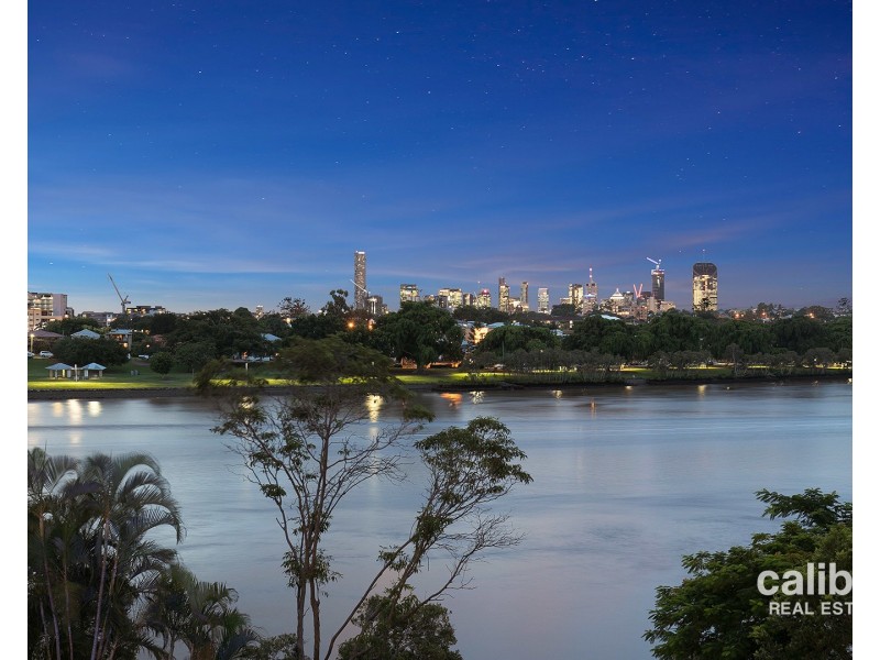 12/72 Sandford Street, St Lucia QLD 4067
