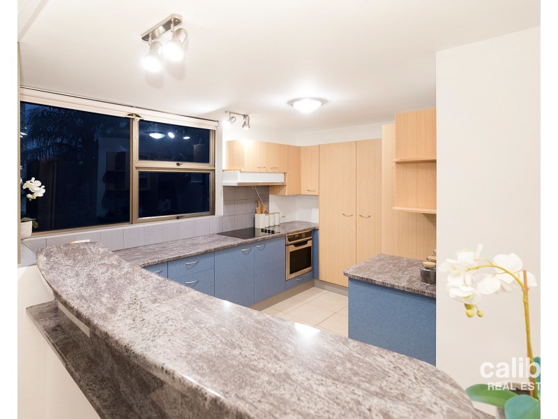 12/72 Sandford Street, St Lucia QLD 4067