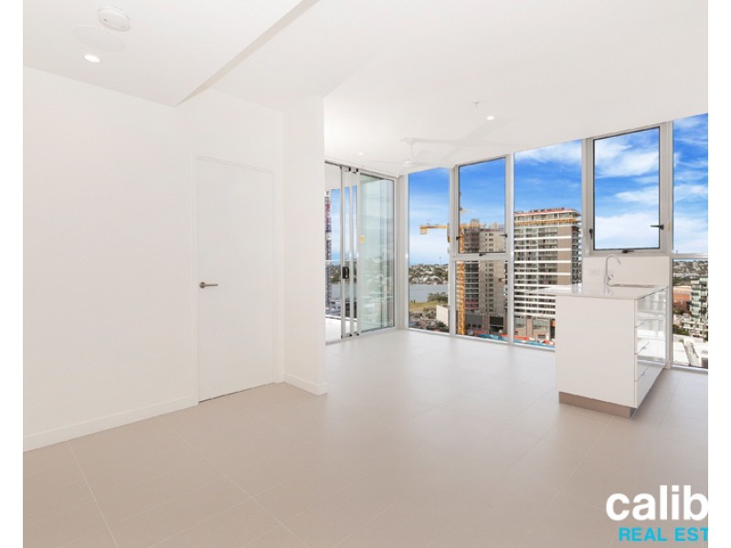 11301/37-39 Longland Street, Newstead QLD 4006
