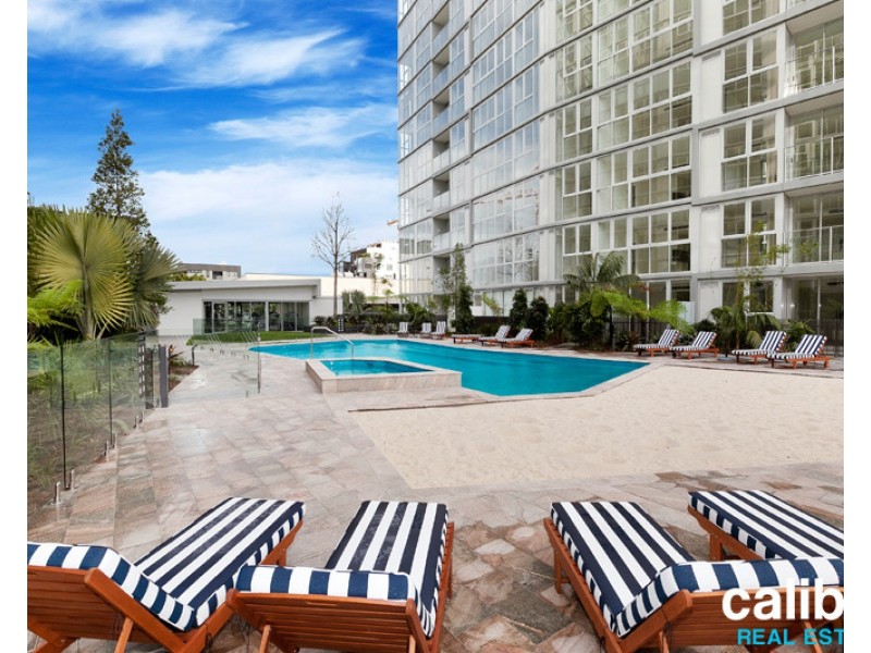 11301/37-39 Longland Street, Newstead QLD 4006