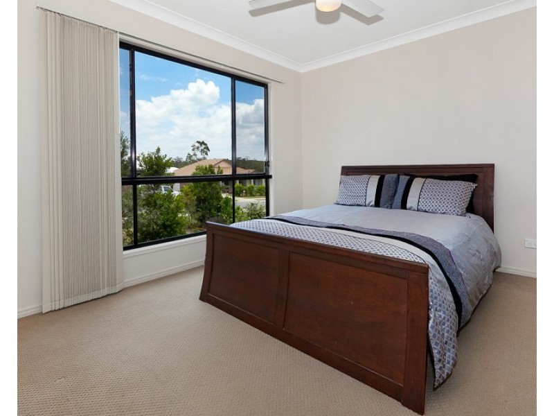 26 Carnarvon Avenue, Springfield Lakes QLD 4300