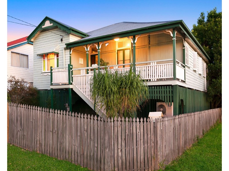 1 Reis Street, Woolloongabba QLD 4102