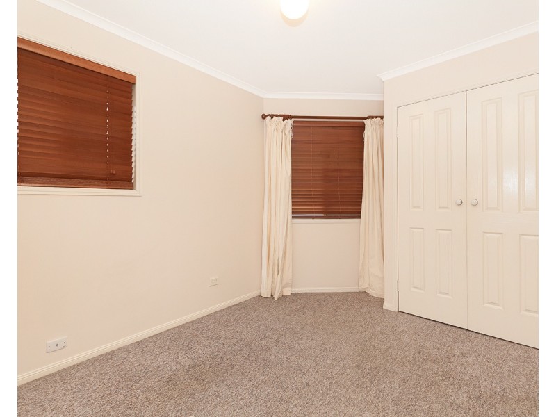 2/24 Cambridge Street, Carina Heights QLD 4152