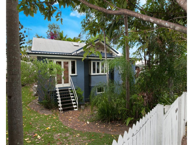 11 Cypress Drive, Ashgrove QLD 4060