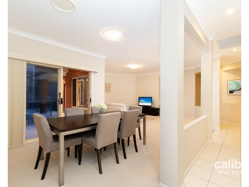 11 Greygum Place, Anstead QLD 4070