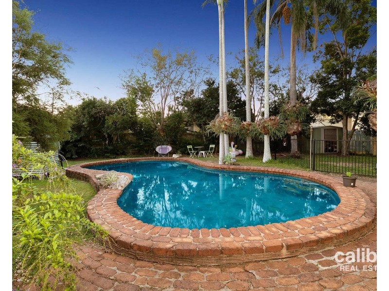 24 Devoran Street, Albany Creek QLD 4035