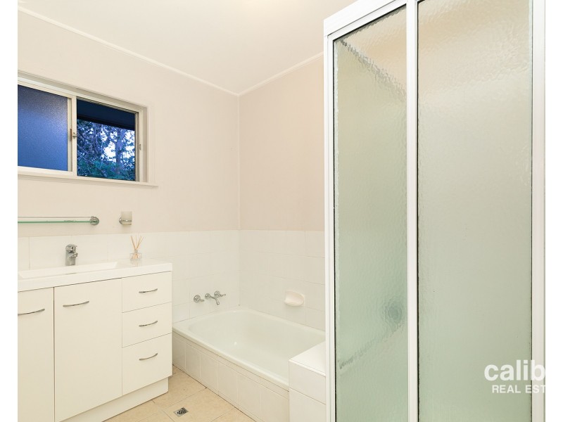 24 Devoran Street, Albany Creek QLD 4035