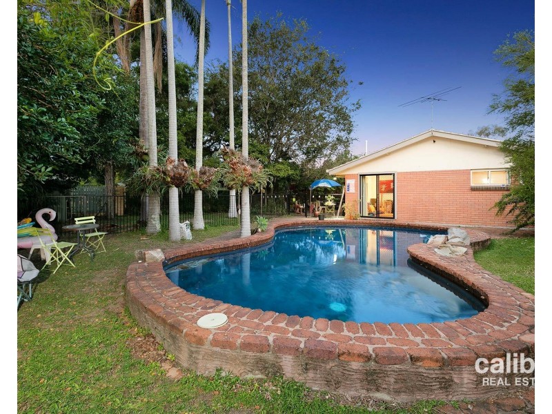 24 Devoran Street, Albany Creek QLD 4035