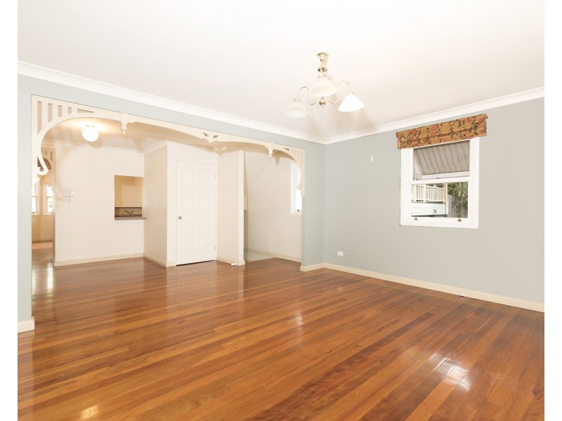 2/10 Cook Street, Red Hill QLD 4059