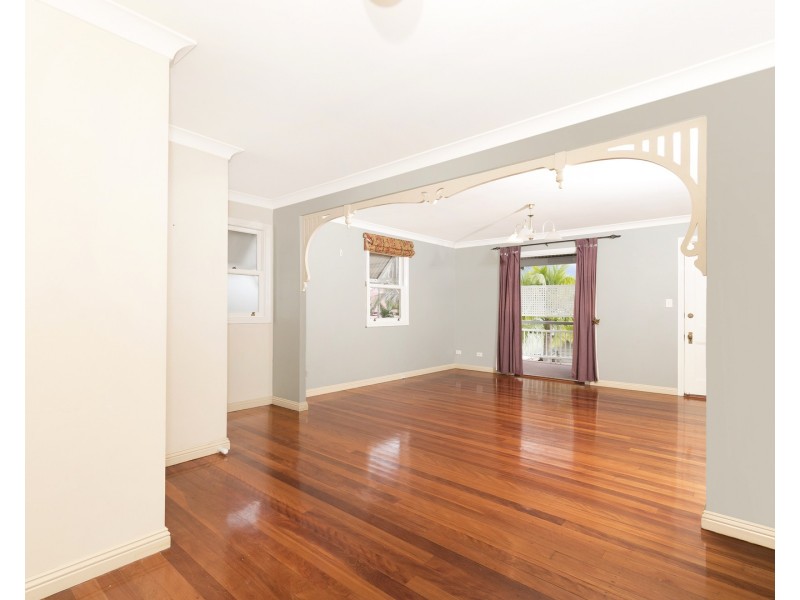 2/10 Cook Street, Red Hill QLD 4059