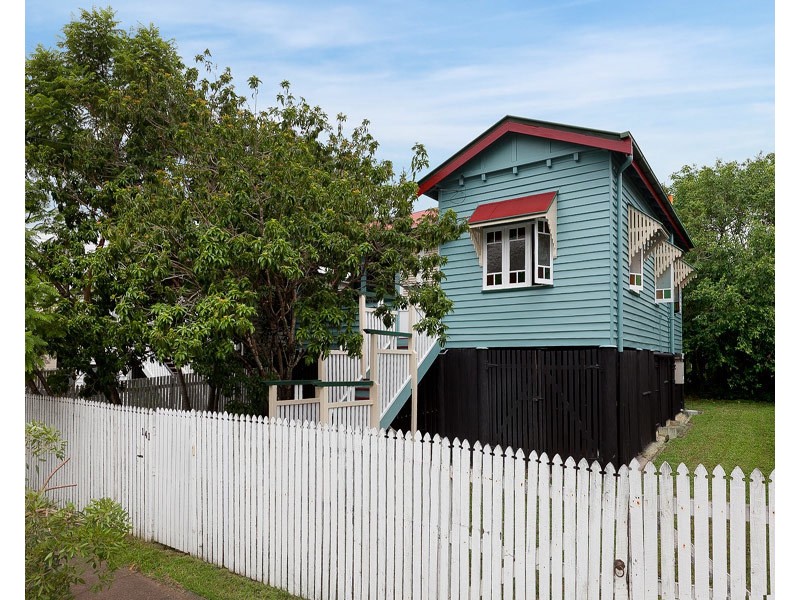 141 Temple Street, Coorparoo QLD 4151