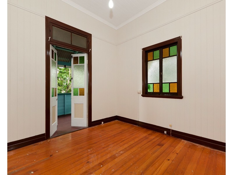 141 Temple Street, Coorparoo QLD 4151