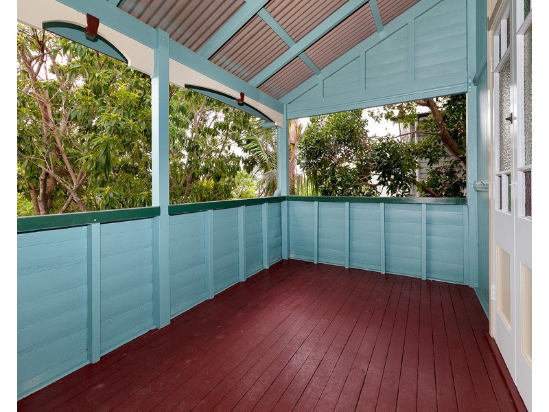141 Temple Street, Coorparoo QLD 4151