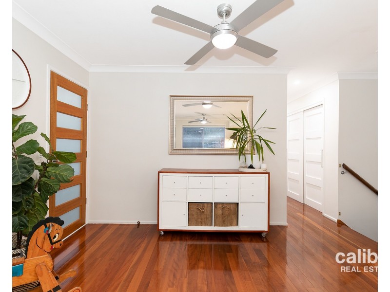 11 Nyora Street, Everton Hills QLD 4053