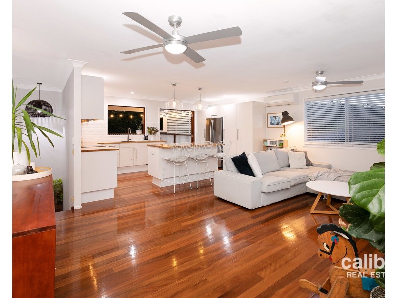 11 Nyora Street, Everton Hills QLD 4053